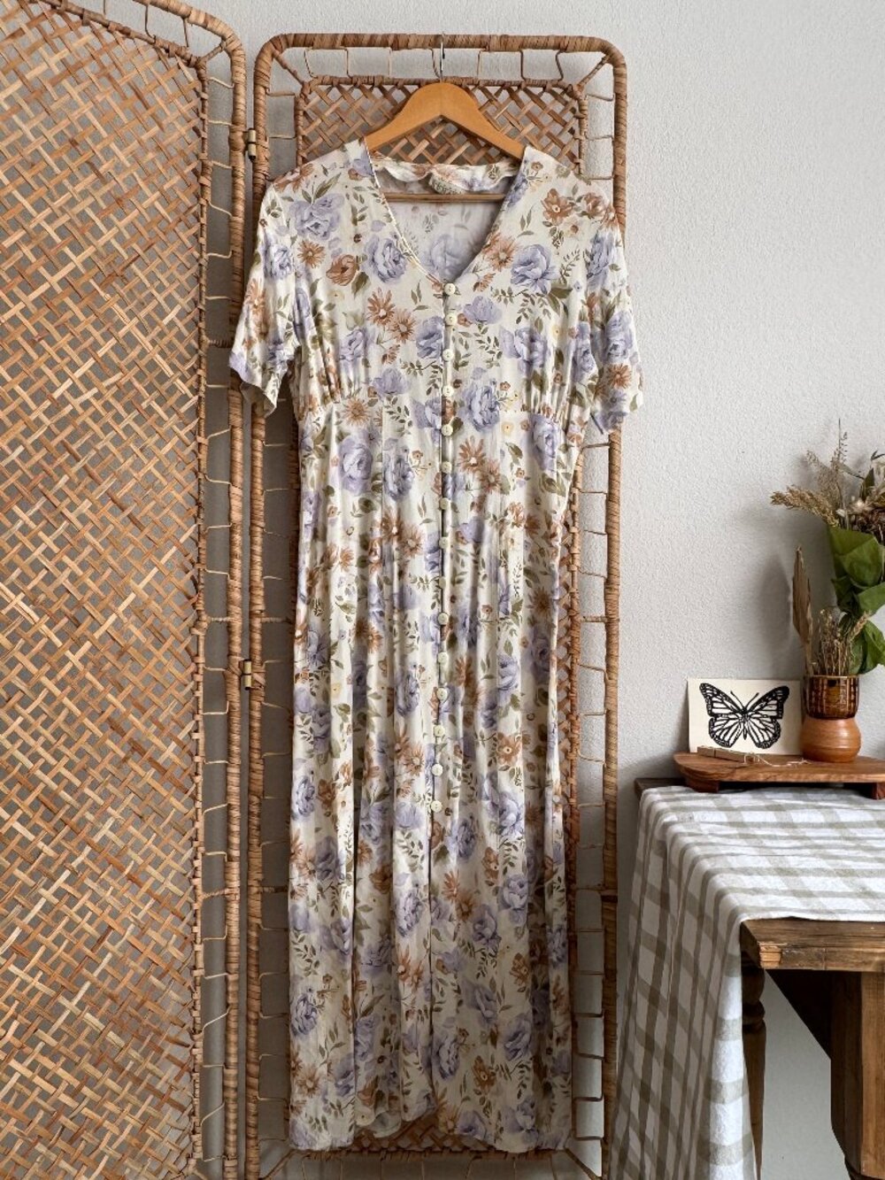 Vintage Floral Buttoned Maxi Dress